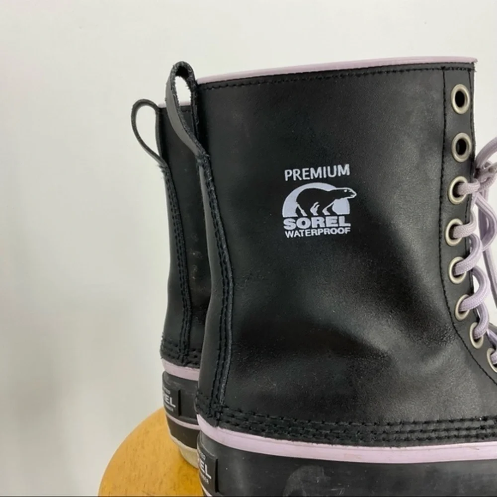 Sorel premium handcrafted natural rubber waterproof boot 7